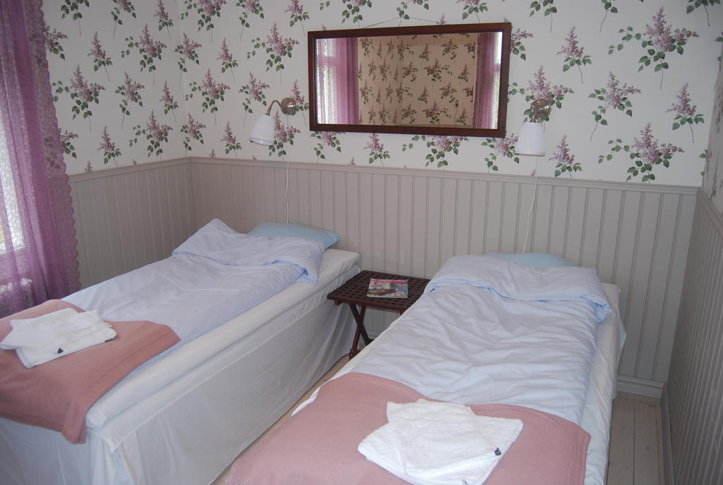 Bed and Breakfast Amalia Lemland Zimmer foto